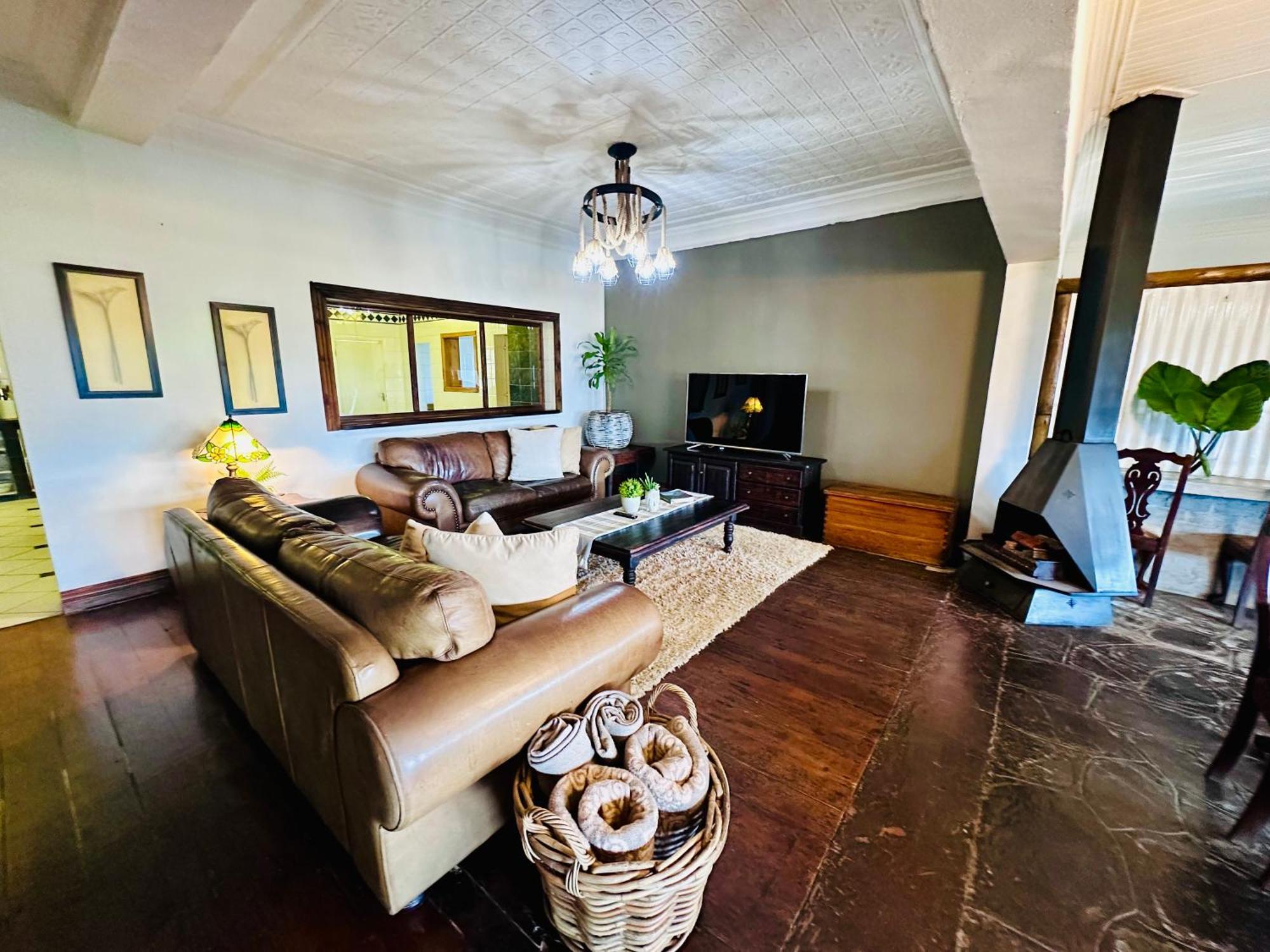 49Onmain Self Catering Holiday Home Sabie Exterior foto